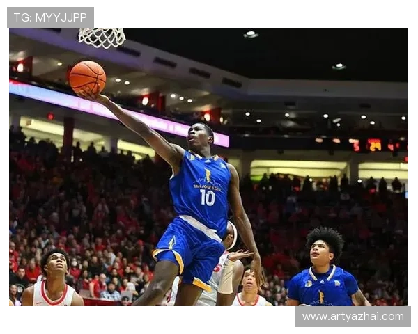 贾米尔杨签署双向合同斯波称赞其持球速度和三分投射能力